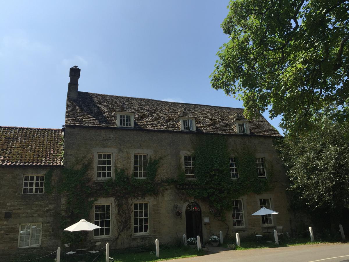 The Fox And Hounds Hotel Oakham Bagian luar foto
